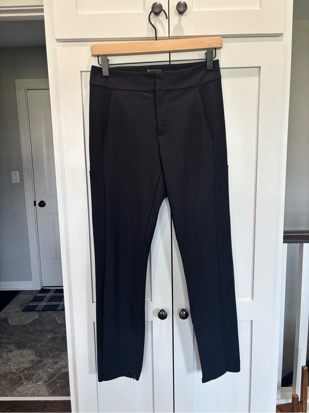 Athleta Black Women’s Stellar Trouser with Clean Waistband